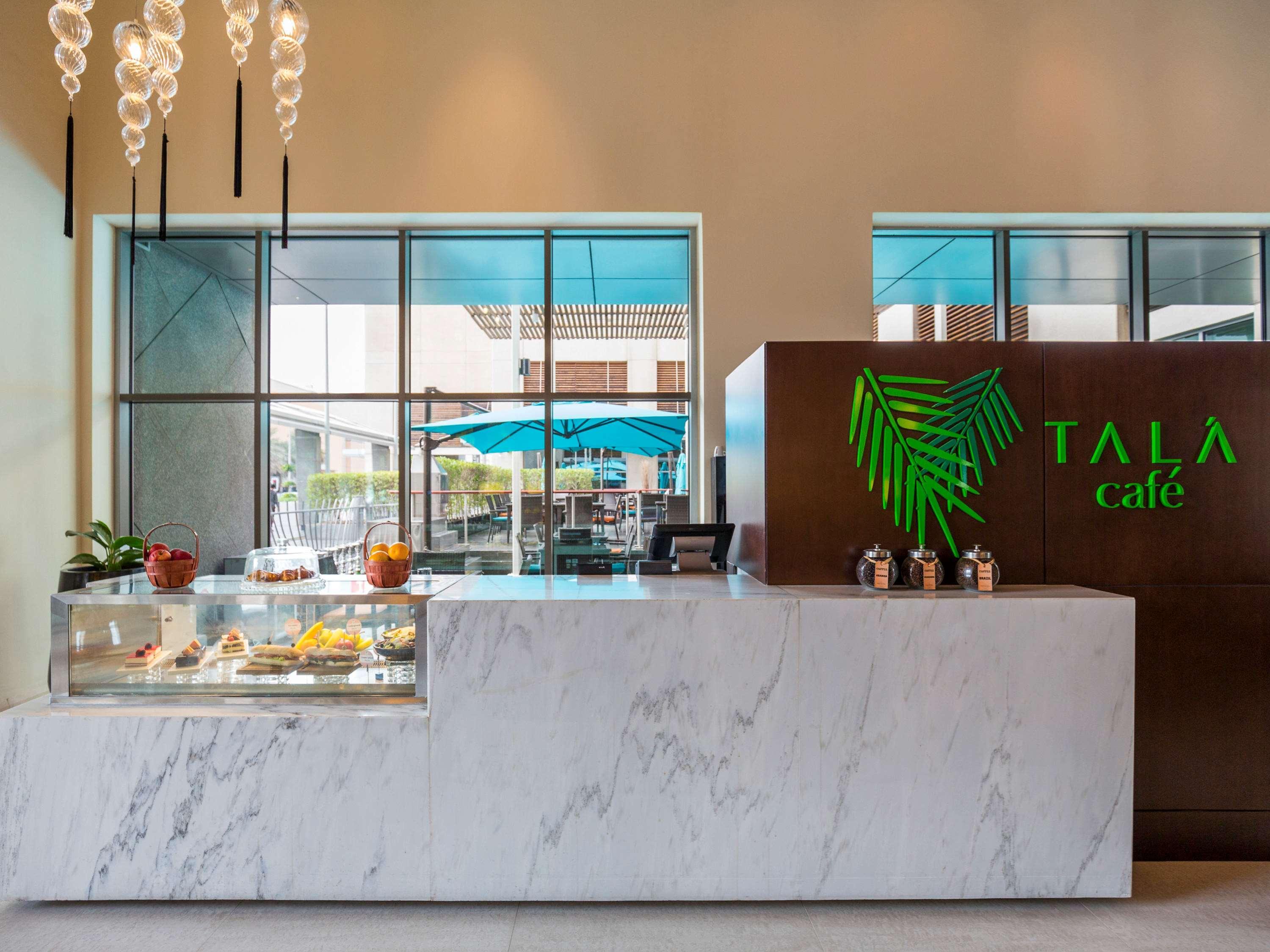 Novotel Deira Creekside Dubai Exterior foto